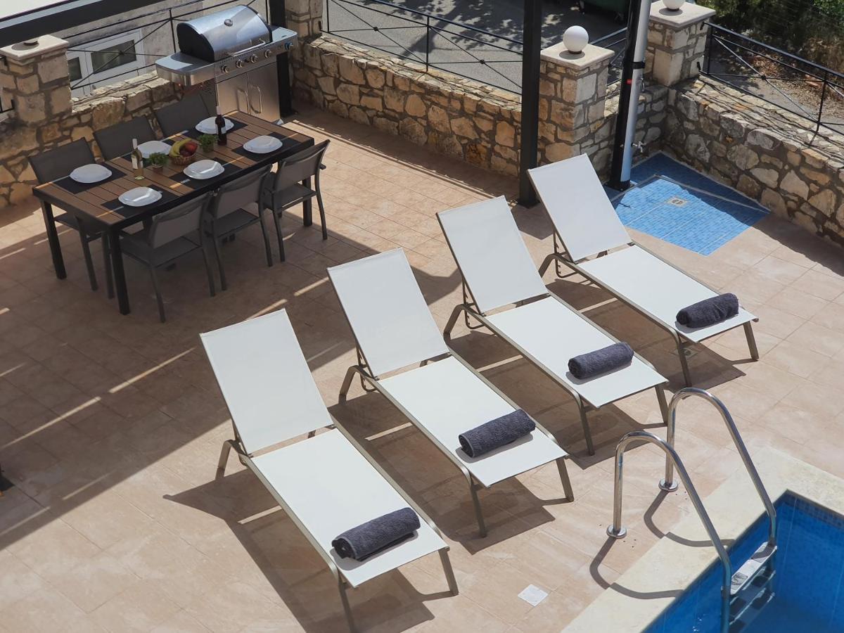 Natural View Villa With Private Pool Skouloufia Bagian luar foto